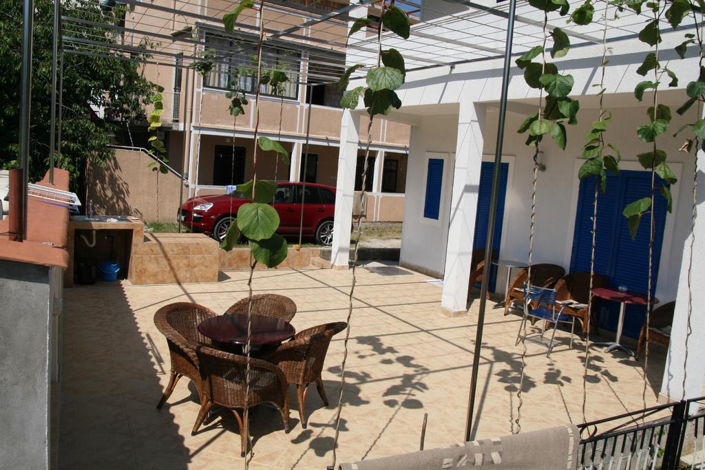 Apartmani Mainski Put 39 Budva Ngoại thất bức ảnh