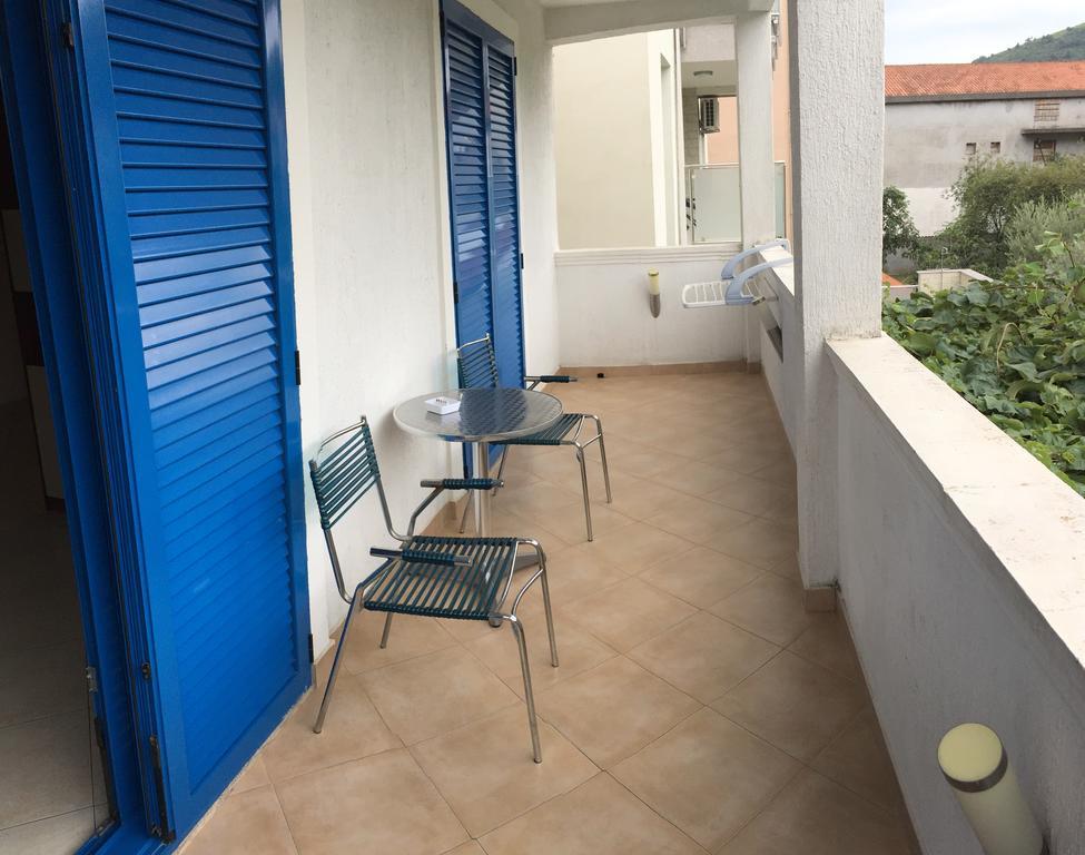 Apartmani Mainski Put 39 Budva Ngoại thất bức ảnh